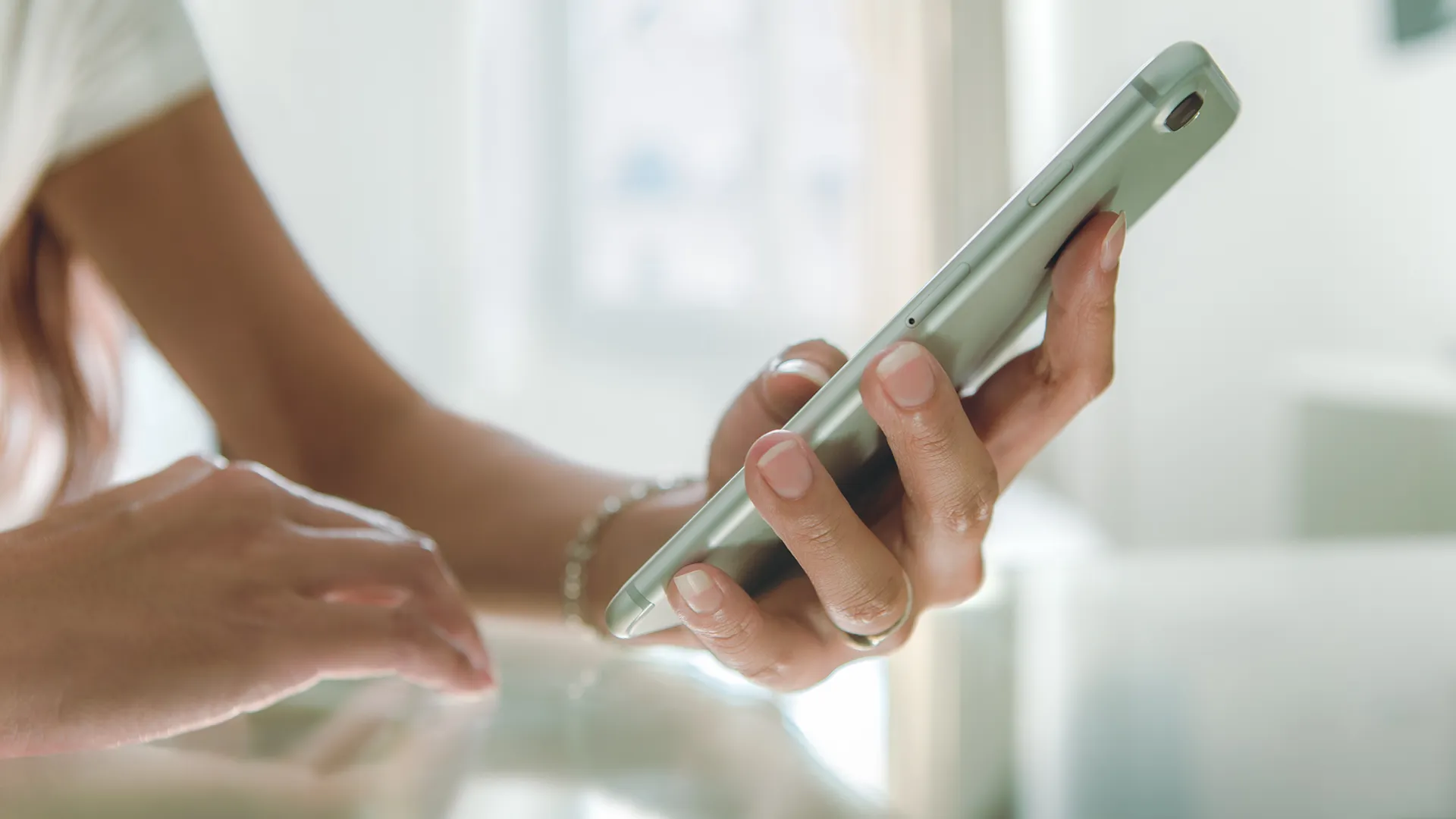 Web apps vs Native Mobile apps pros and cons